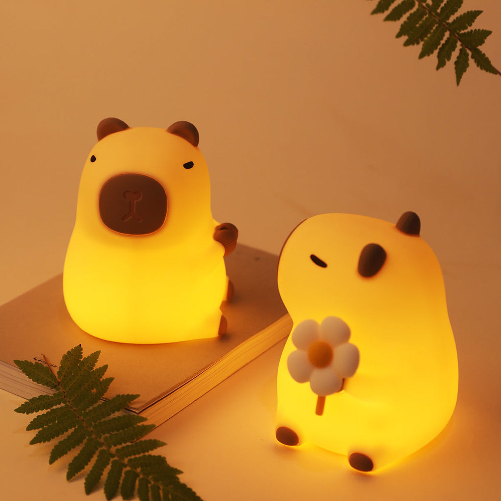 CapyGlow - Linda lámpara de noche LED con suave brillo cálido y encantador diseño de Capibara