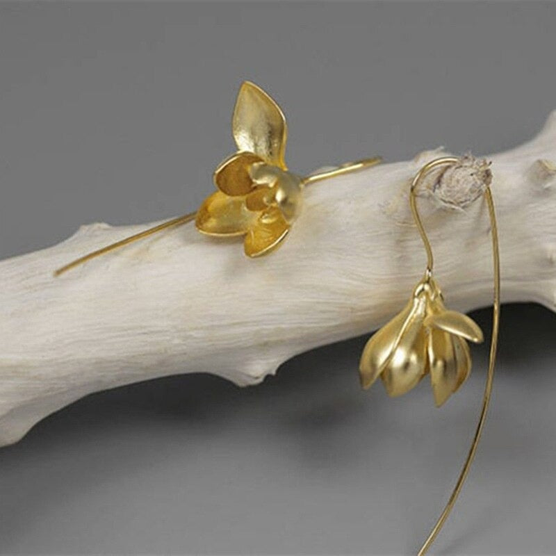 Pendientes Dangle de Flor de Magnolia