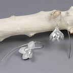 Pendientes Dangle de Flor de Magnolia