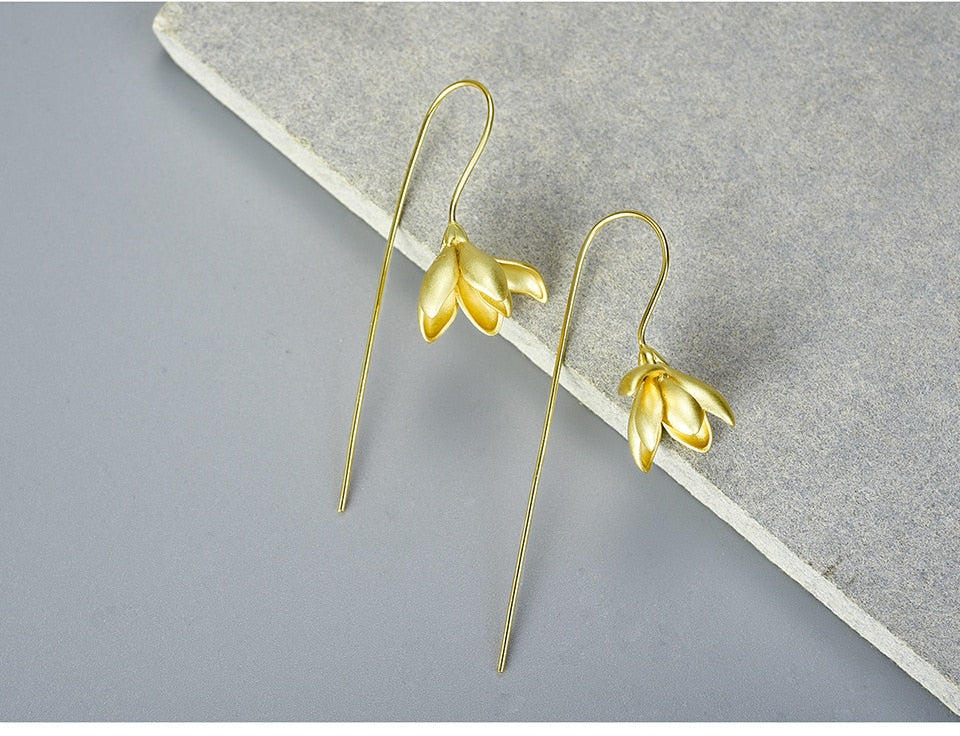 Pendientes Dangle de Flor de Magnolia