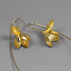 Pendientes Dangle de Flor de Magnolia
