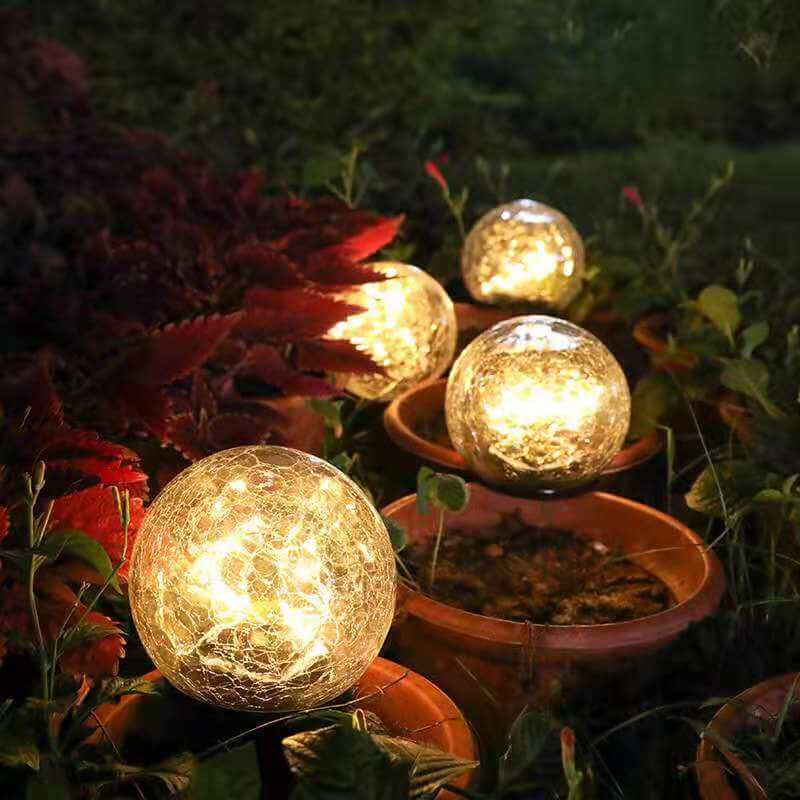Luz de Paisaje Exterior LED Solar Moderna Minimalista de Vidrio | Brehn