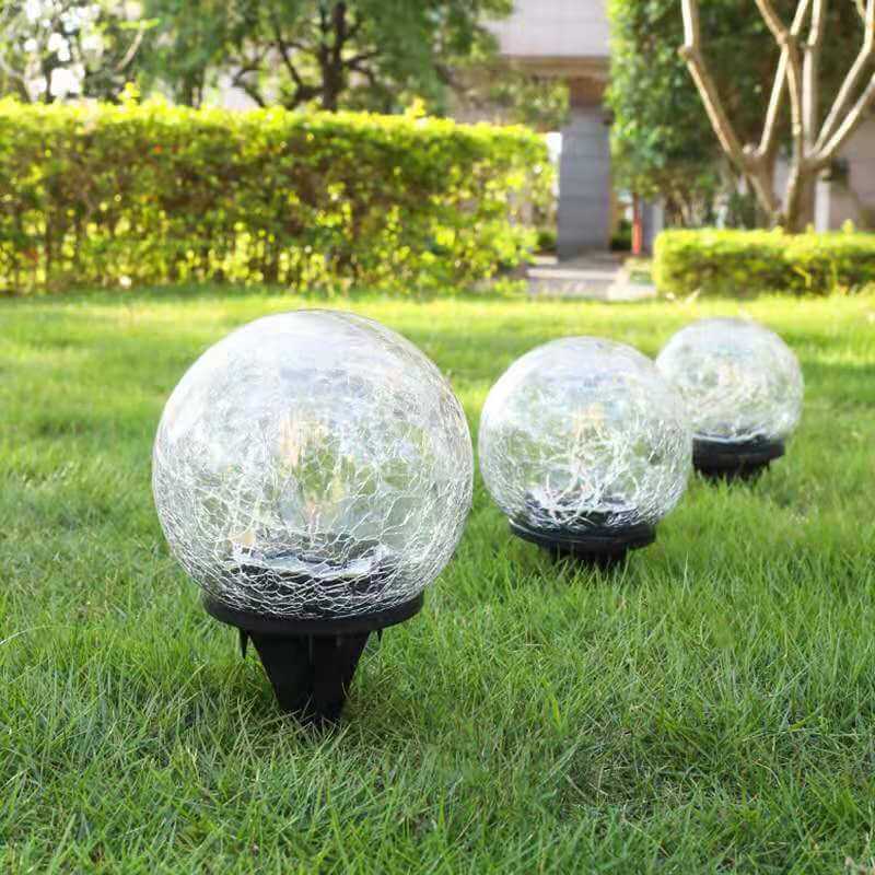 Luz de Paisaje Exterior LED Solar Moderna Minimalista de Vidrio | Brehn