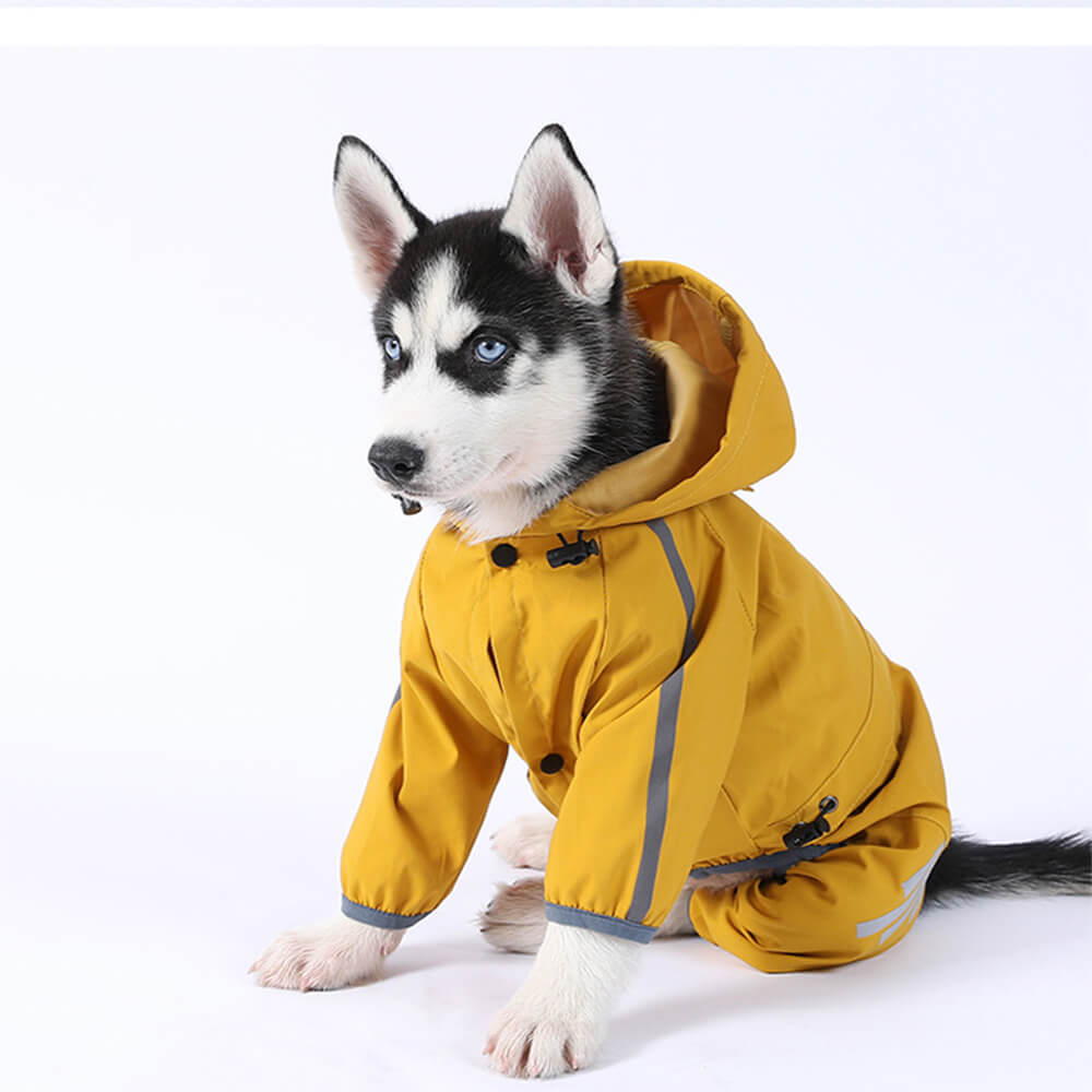 Skanto | Abrigo de lluvia para perros elegante, impermeable y ajustable con franjas reflectantes y capucha