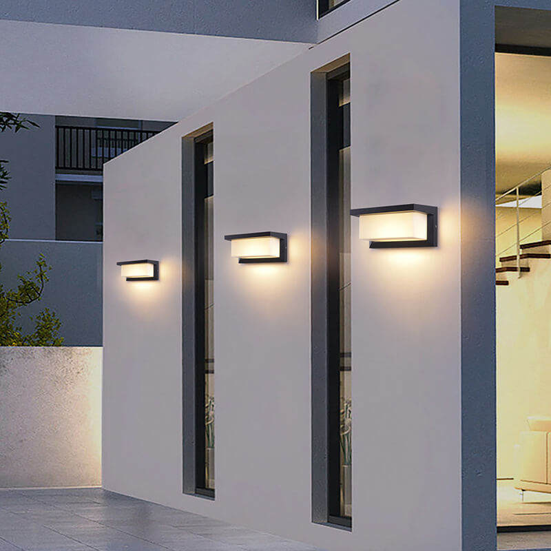 Lámparas de pared exteriores LED de PC rectangular de diseño moderno y minimalista con energía solar para patio exterior | Brehn