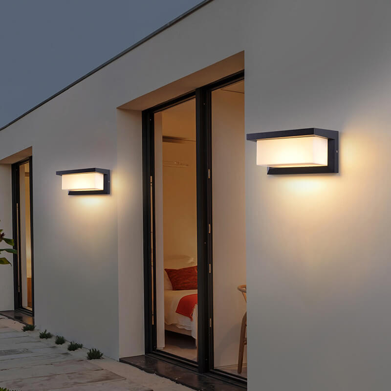 Lámparas de pared exteriores LED de PC rectangular de diseño moderno y minimalista con energía solar para patio exterior | Brehn