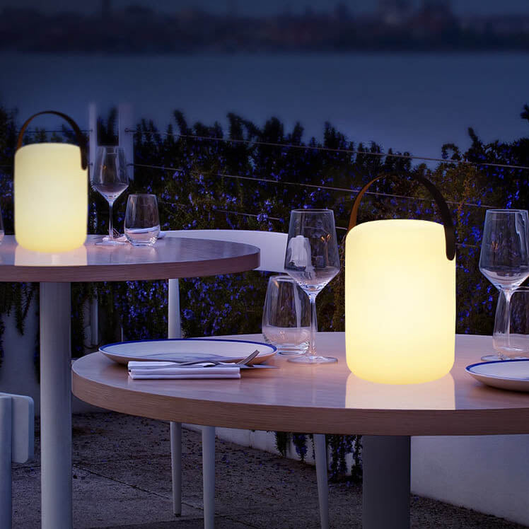 Simplicidad Moderna Lámpara de Mesa LED de Mano Redonda Cuadrada de Plástico para Patio Exterior | Brehn