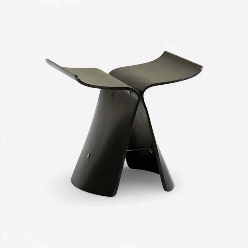 FloraSeat – Taburete decorativo hecho a mano con forma de mariposa