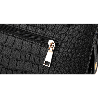 Bolso de piel de cocodrilo