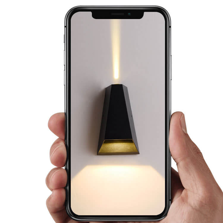 Moderna lámpara de pared LED exterior iluminada de arriba hacia abajo en forma de trapecio | Brehn