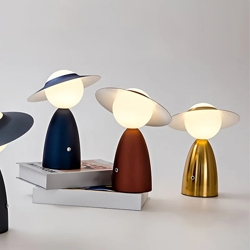Lámpara de mesa LED recargable y sin cable para el dormitorio