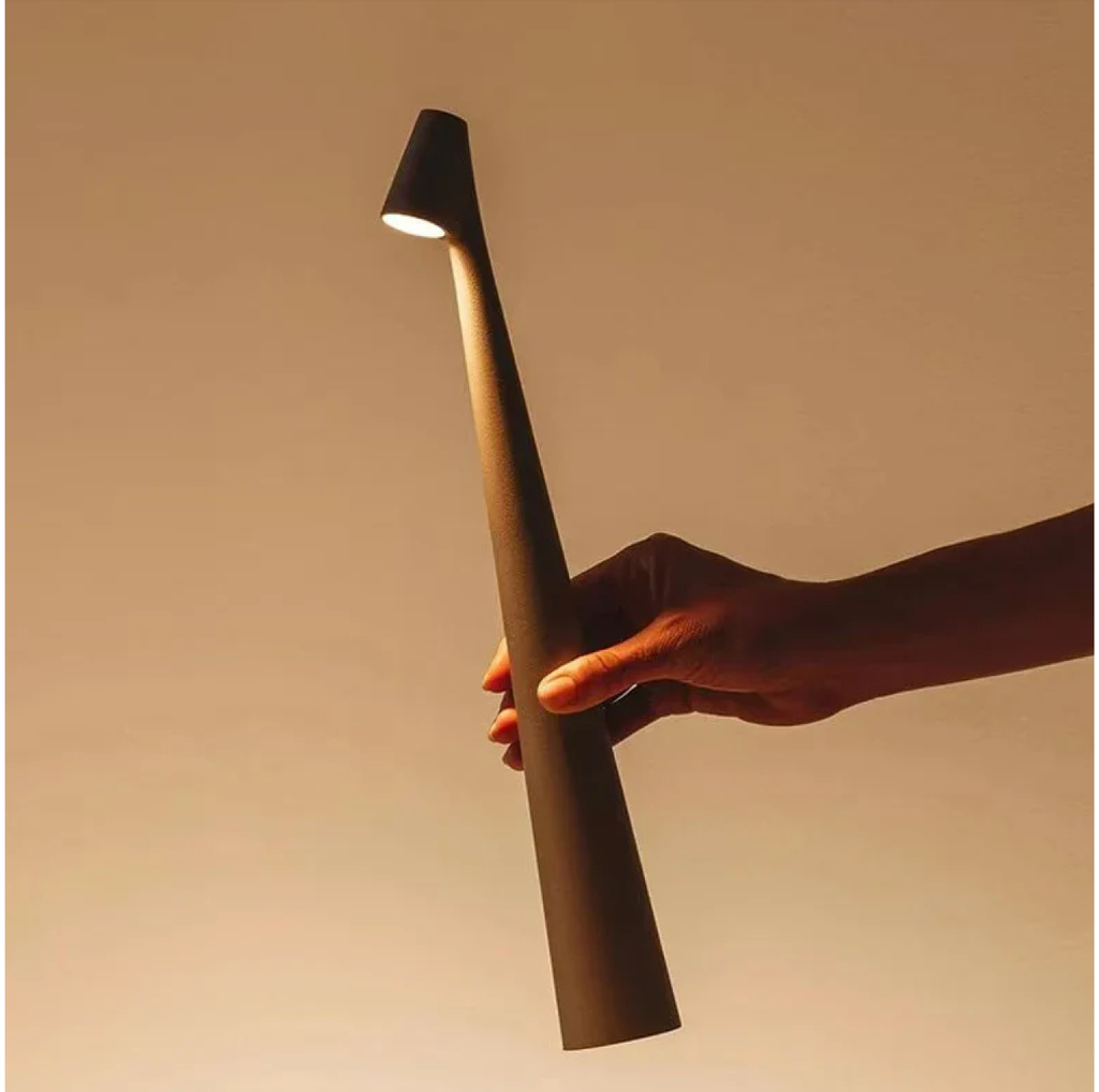 Lámpara de Mesa LED Inalámbrica con Función de Regulación Táctil