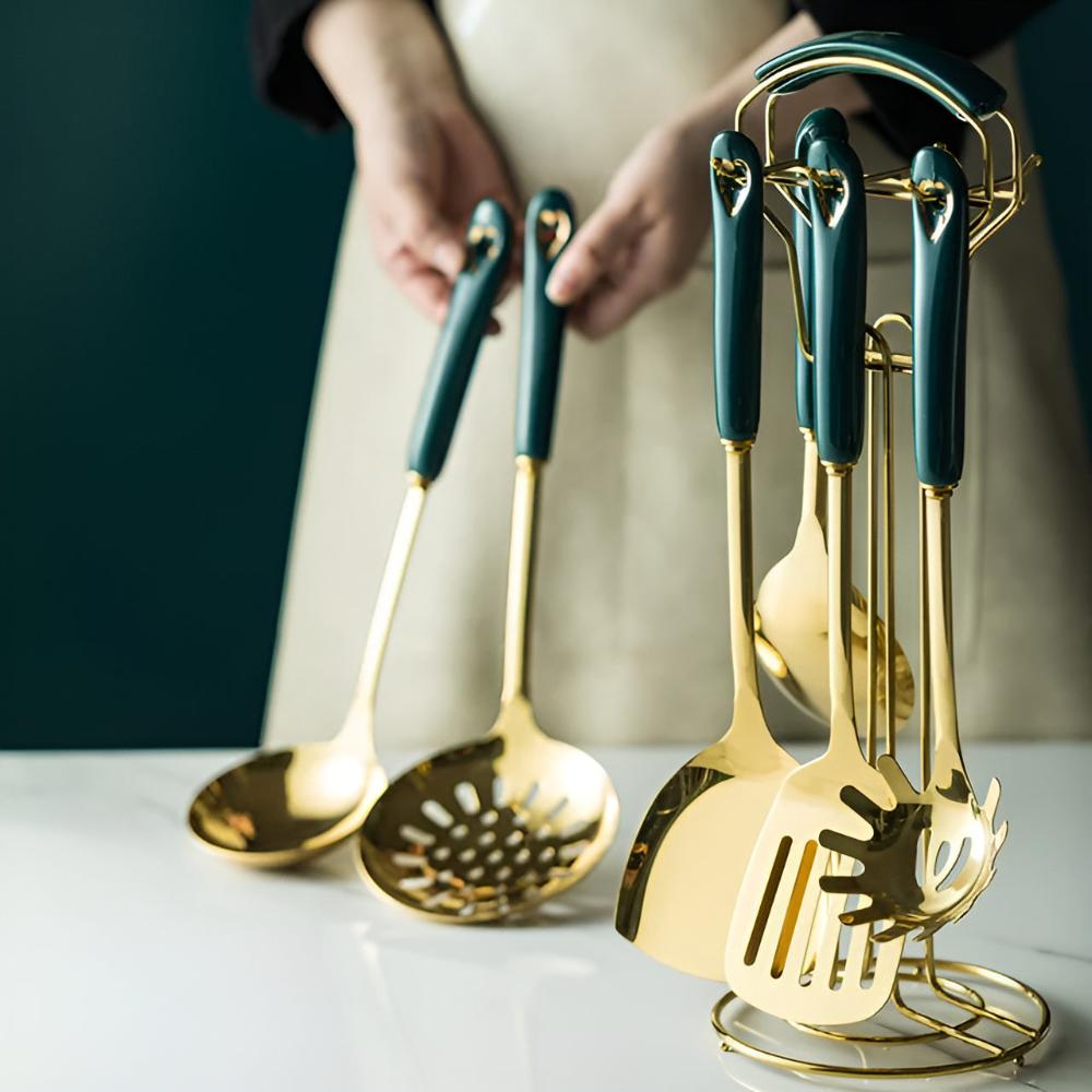 Juego de Utensilios de Acero Inoxidable Dorado