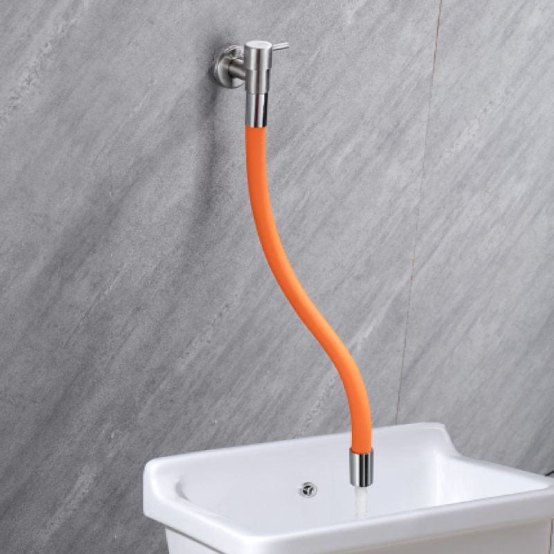 Grifo de baño contemporáneo montado en la pared con manijas de palanca de acero inoxidable
