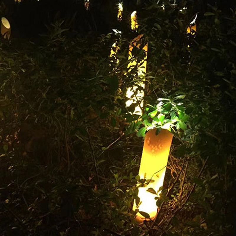 Iluminación paisajística exterior de bambú con LED y resina solar a prueba de agua creativa contemporánea | Brehn