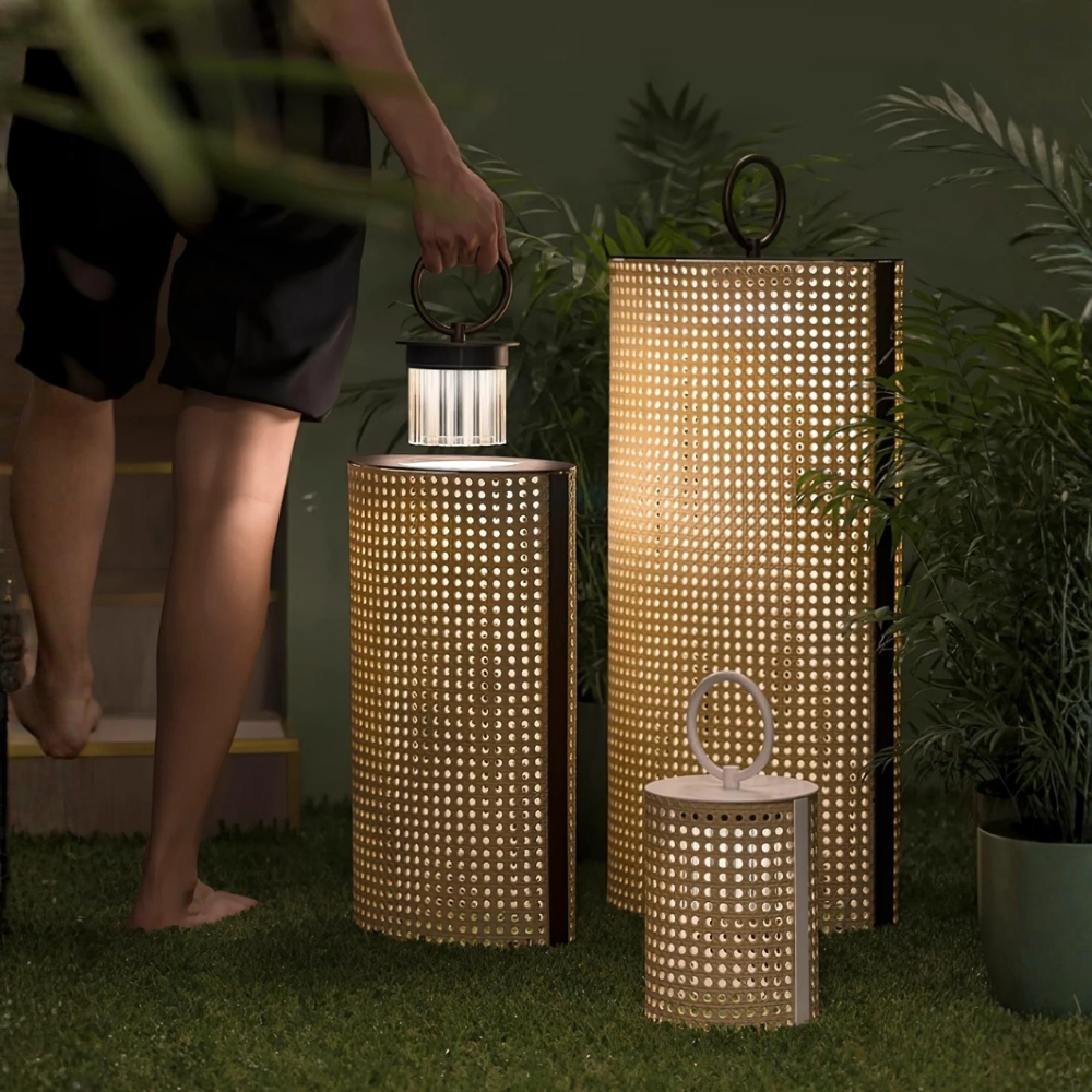 Linternas Solares Elegantes | Luces de Jardín Duraderas