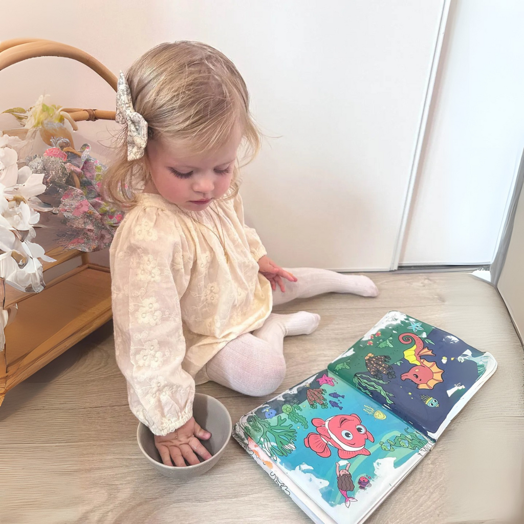Libro de colorear mágico con agua