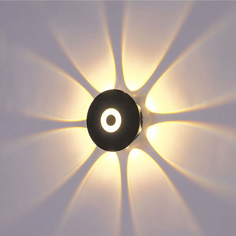 Lámpara de pared LED con pantalla redonda de aluminio escandinavo contemporáneo para patio exterior | Brehn