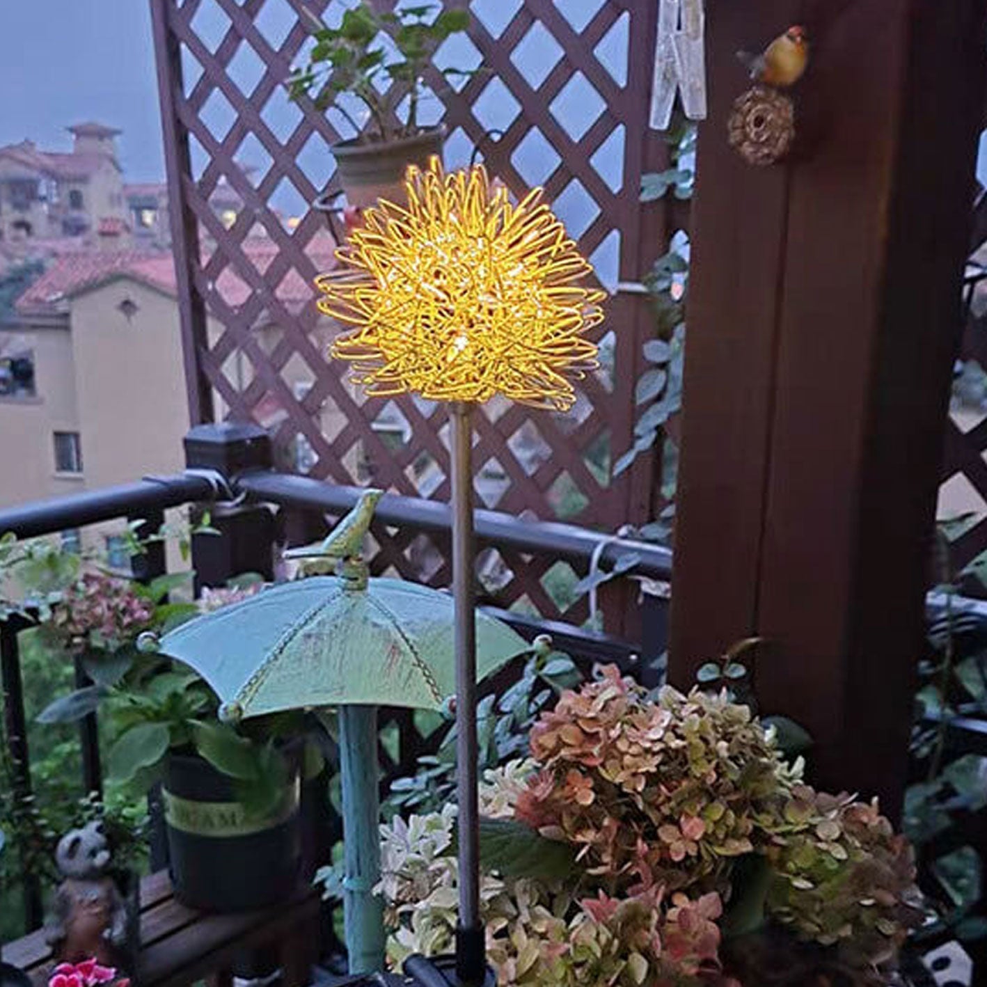 Luz de Globo LED Solar de Alambre de Aluminio Diente de León Impermeable para Jardín | Brehn