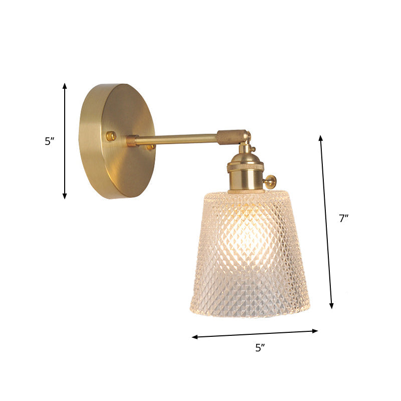 Lámpara de pared industrial de un luz con brazo oscilante de acabado en latón, pantalla de vidrio transparente | Brehn