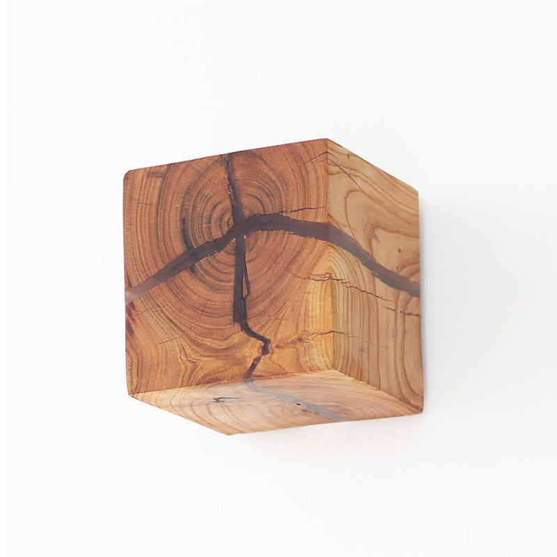 Luz de pared empotrada Cube Crack Wood Creativa Nórdica LED Beige | Brehn