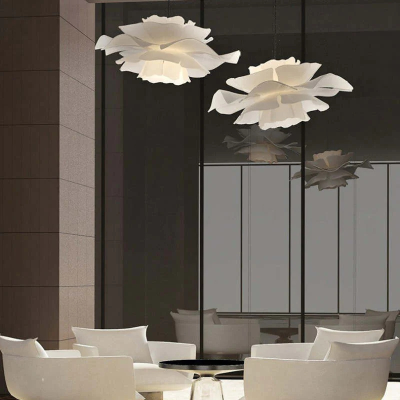 Lámpara colgante de diseño floral de metal – moderna, elegante y con LED