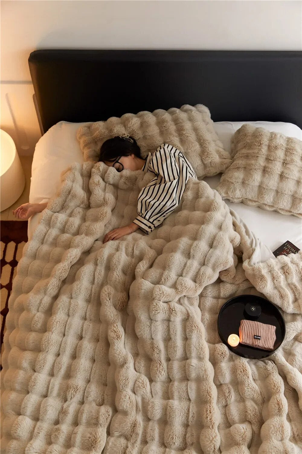 Lisslune | SnugWrap | Manta de Lujo de Felpa para Máxima Calidez y Confort