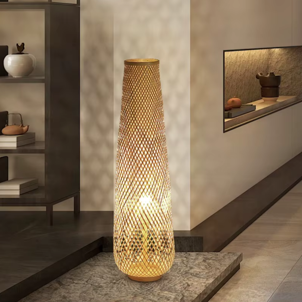 Yorumi | Lámpara de Suelo Tradicional Japonesa de Bambú con Luz Suave para Sala de Estar