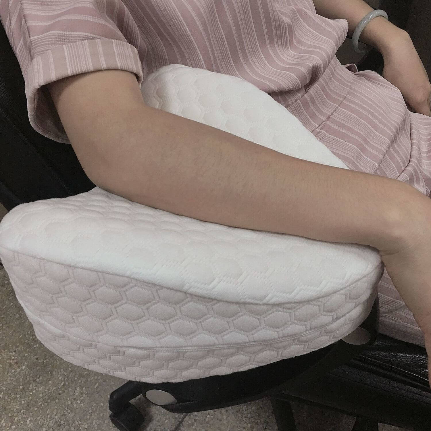 Almohada ortopédica para rodillas y piernas