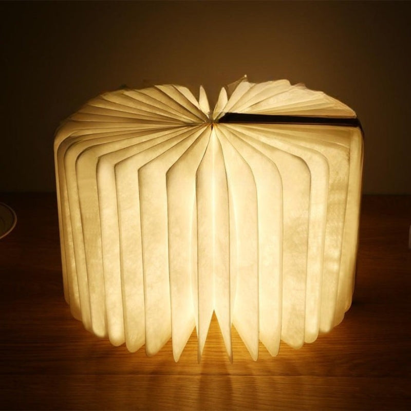 LumiBook – Lámpara LED Recargable con Diseño de Libro Plegable