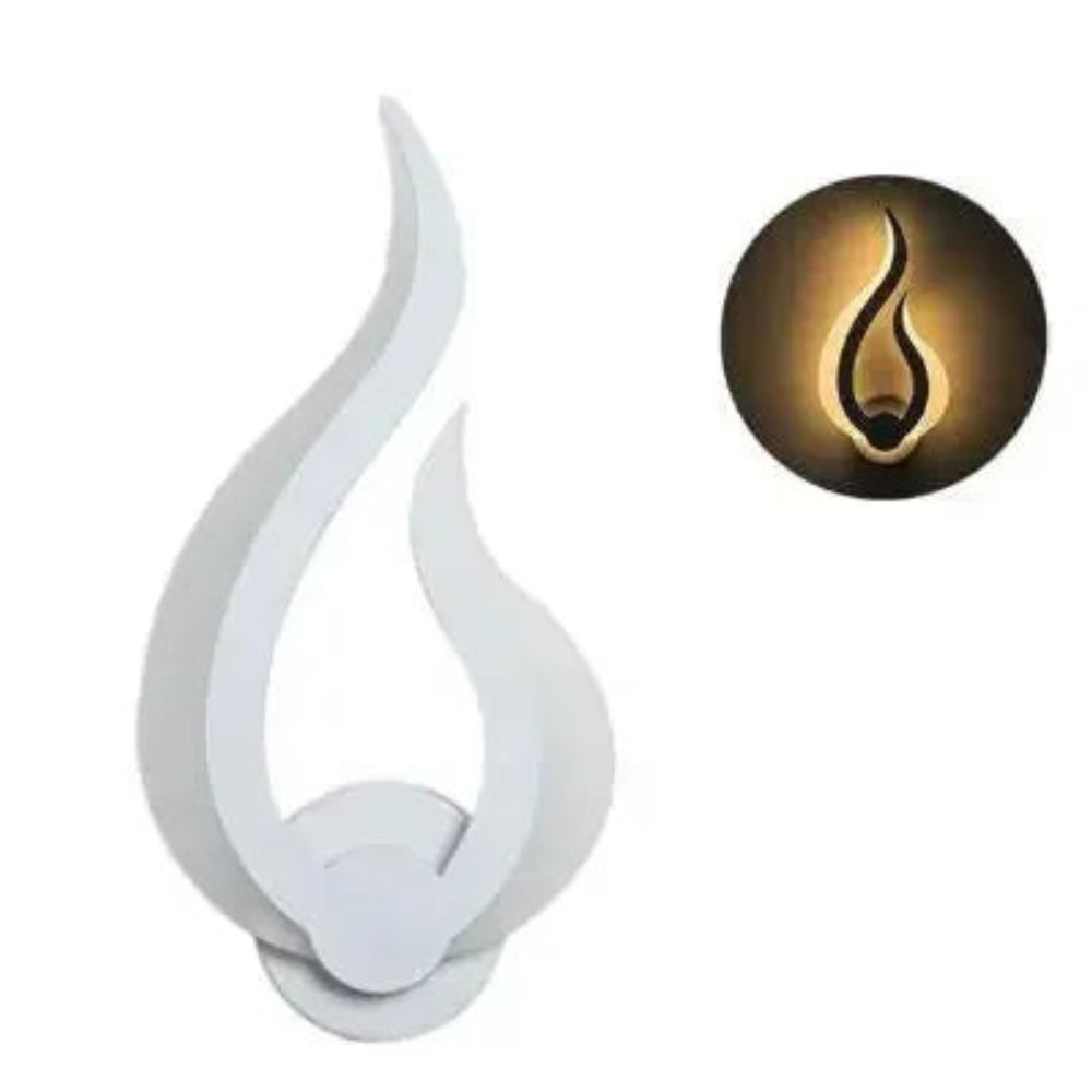 CandleFlicker - Lámpara de pared en forma de llama para una iluminación relajante