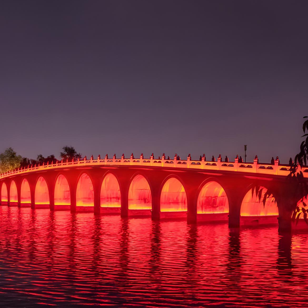 HaloWave | Fijación de Iluminación Exterior RGB Dinámico Vibrante