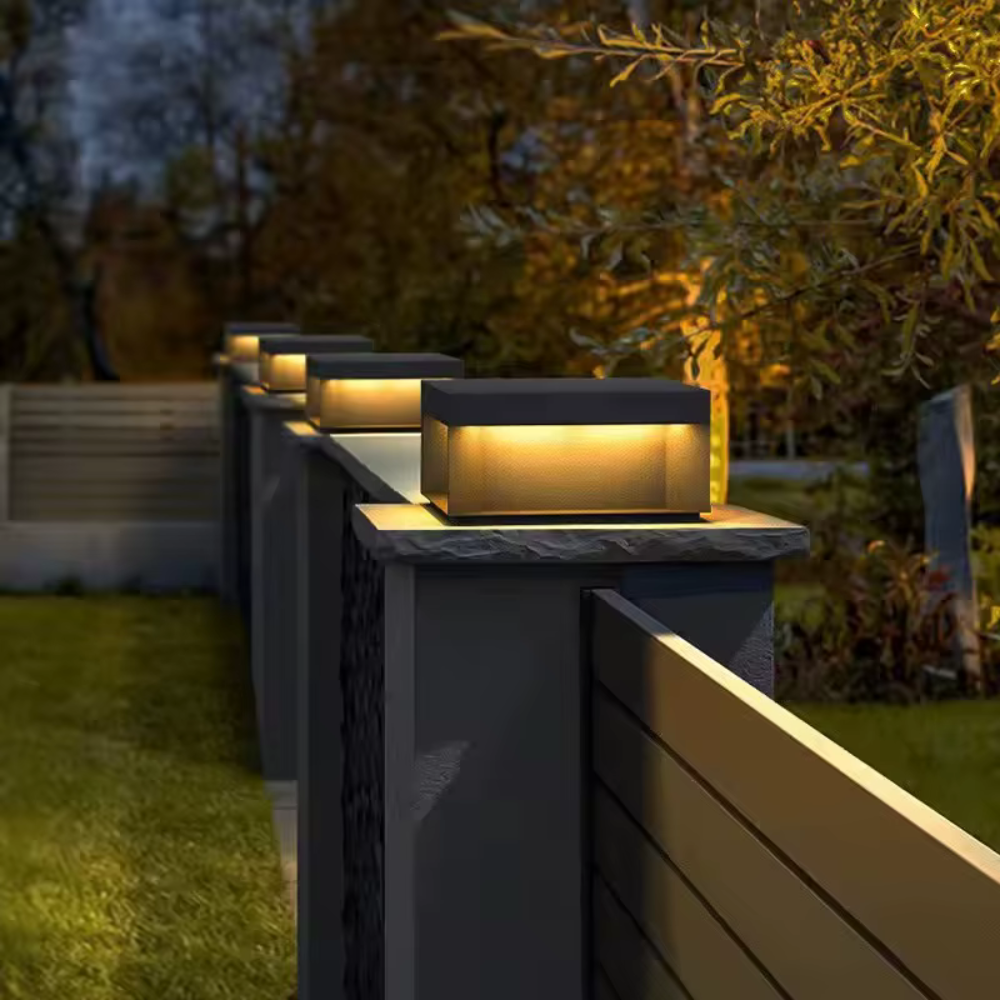 Velaris Luz Exterior a Prueba de Agua IP65 | Foco de Jardín LED Integrado para Caminos