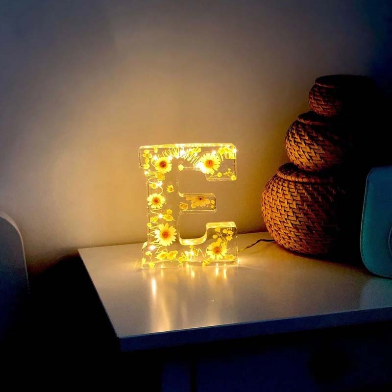 Luz Nocturna de Flores en Resina | Lámpara Decorativa LED en Forma de Letras