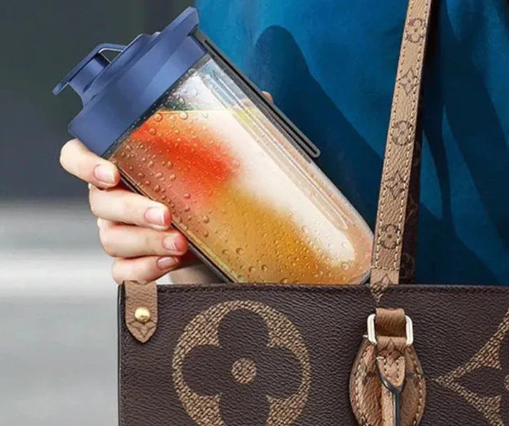 Taza de Jugos con 6 Cuchillas
