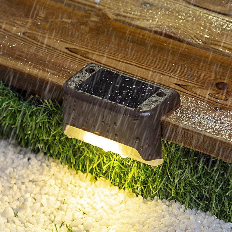 Luces Solares de Escalera Impermeables para Exterior (4 PCS) | Kalsten