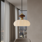 Lámpara Colgante Ceres - Elegante Pantalla de Vidrio Orgánico y Acento de Madera para Iluminación de Isla de Cocina