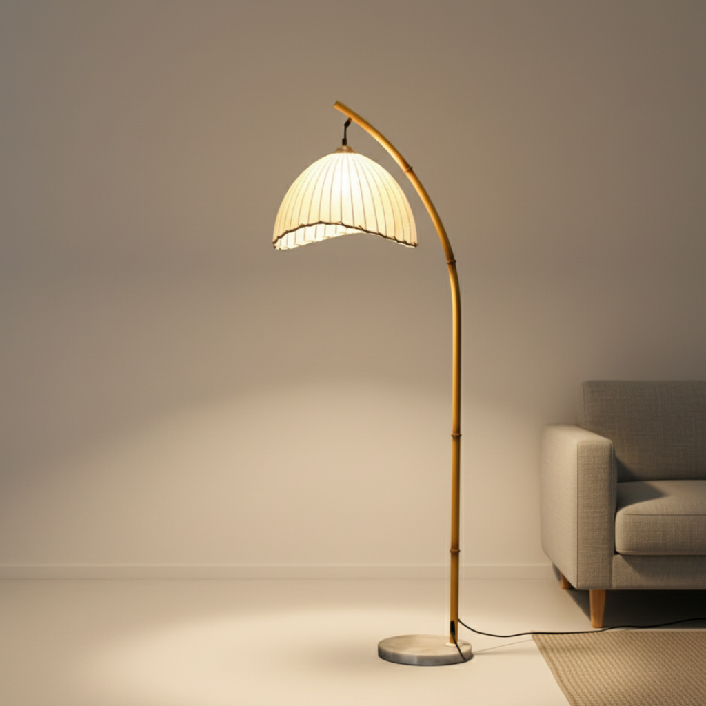 Takumi | Elegante Lámpara de Suelo de Bambú Natural para Decoración de Salón