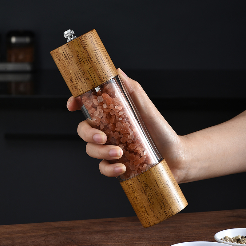 GrindAura - Molinillo de especias portátil con operación manual