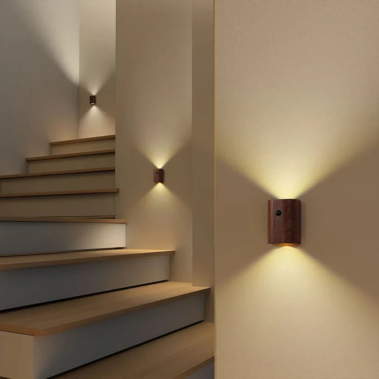 LumaSense - Lámpara de pared de madera magnética con sensor de movimiento