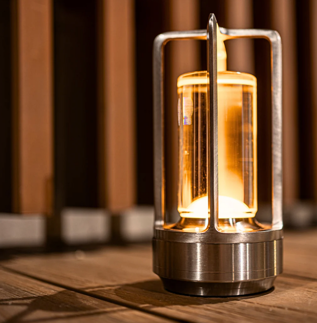 Lumière d'Orée – Lámpara de diseño inalámbrica en cristal y metal