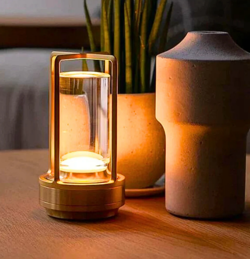 Lumière d'Orée – Lámpara de diseño inalámbrica en cristal y metal