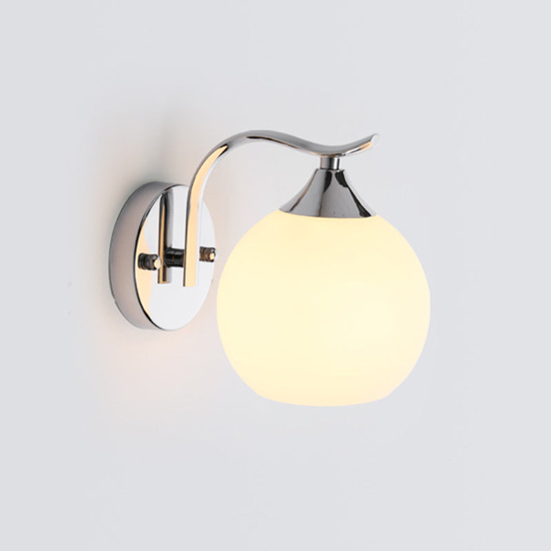 Lámpara de pared de cúpula de vidrio opalino satinado estilo sencillo para pasillo | Brehn