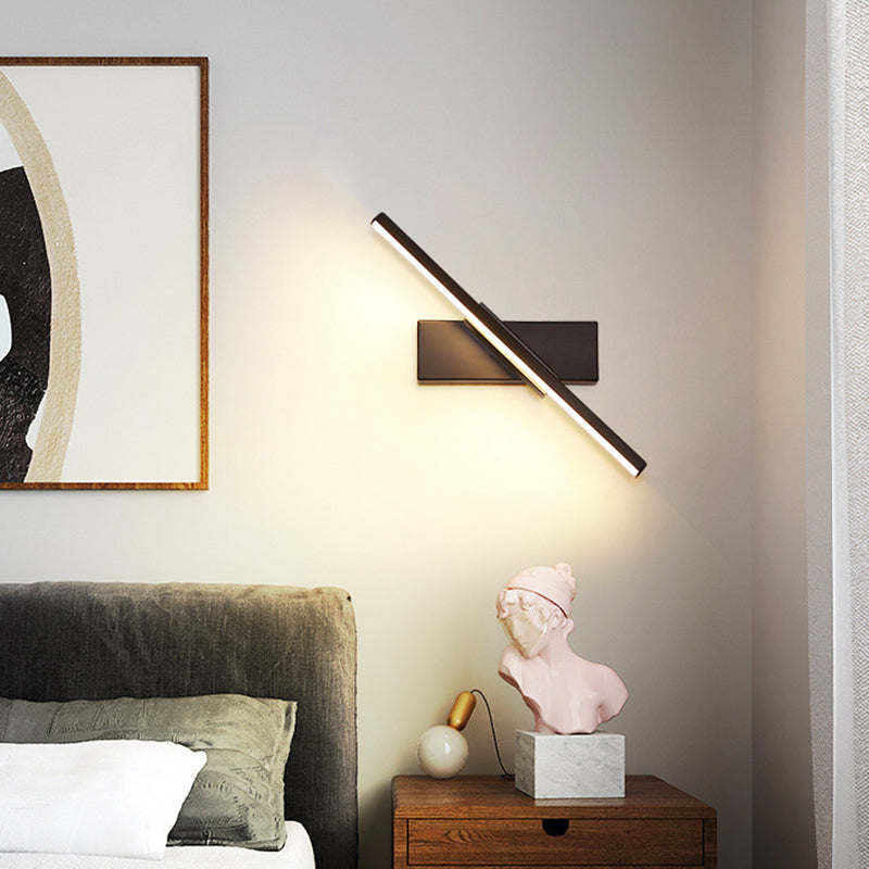 Lámpara de pared moderna LED de metal para mesita de noche con cabeza giratoria | Brehn
