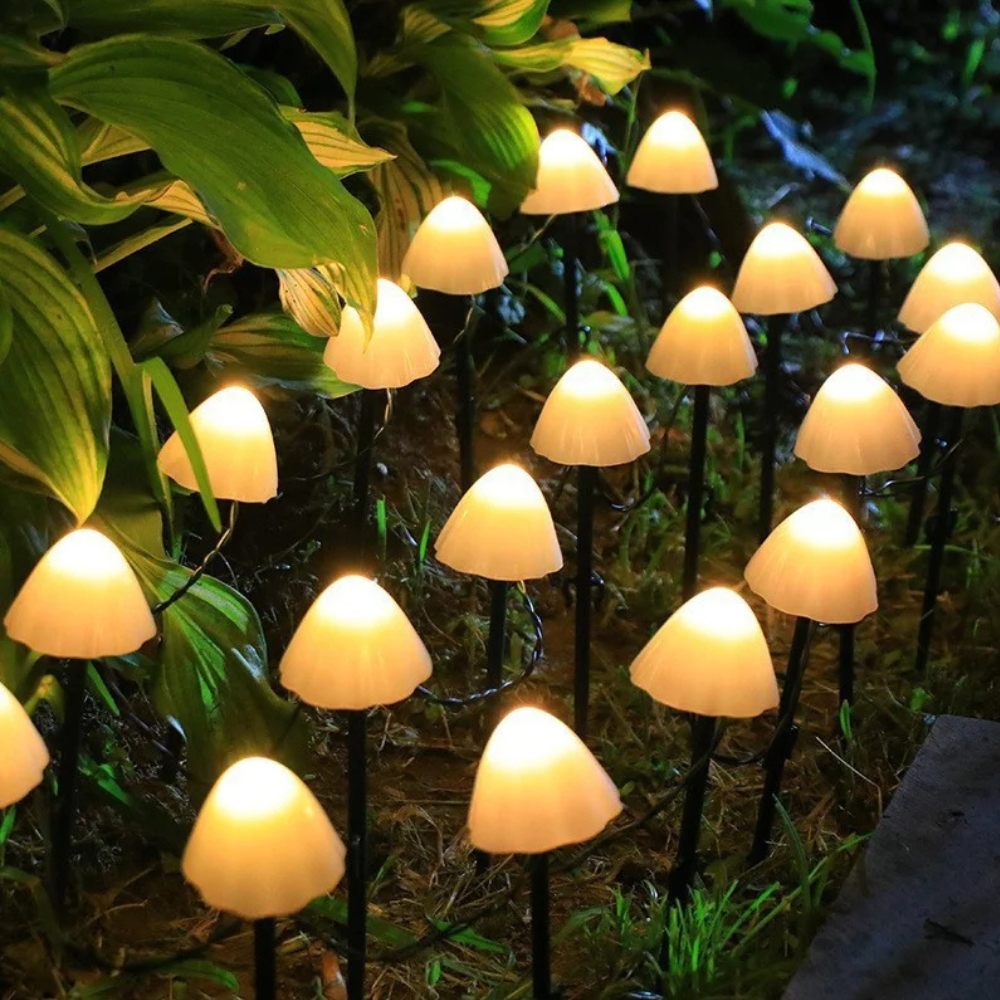 MushroomGlow | Luces de Cadena Solares Decorativas en Forma de Hongo para Decoración de Patio o Jardín