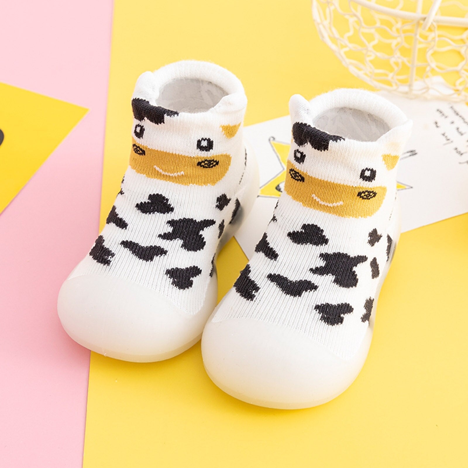 Zapatos de calcetines tejidos cálidos para bebés