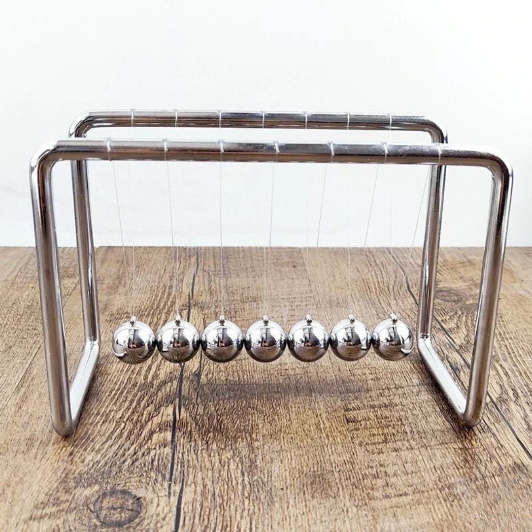 Lisslune | Pelotas de Balance de Péndulo Newton de Plata para Escritorio