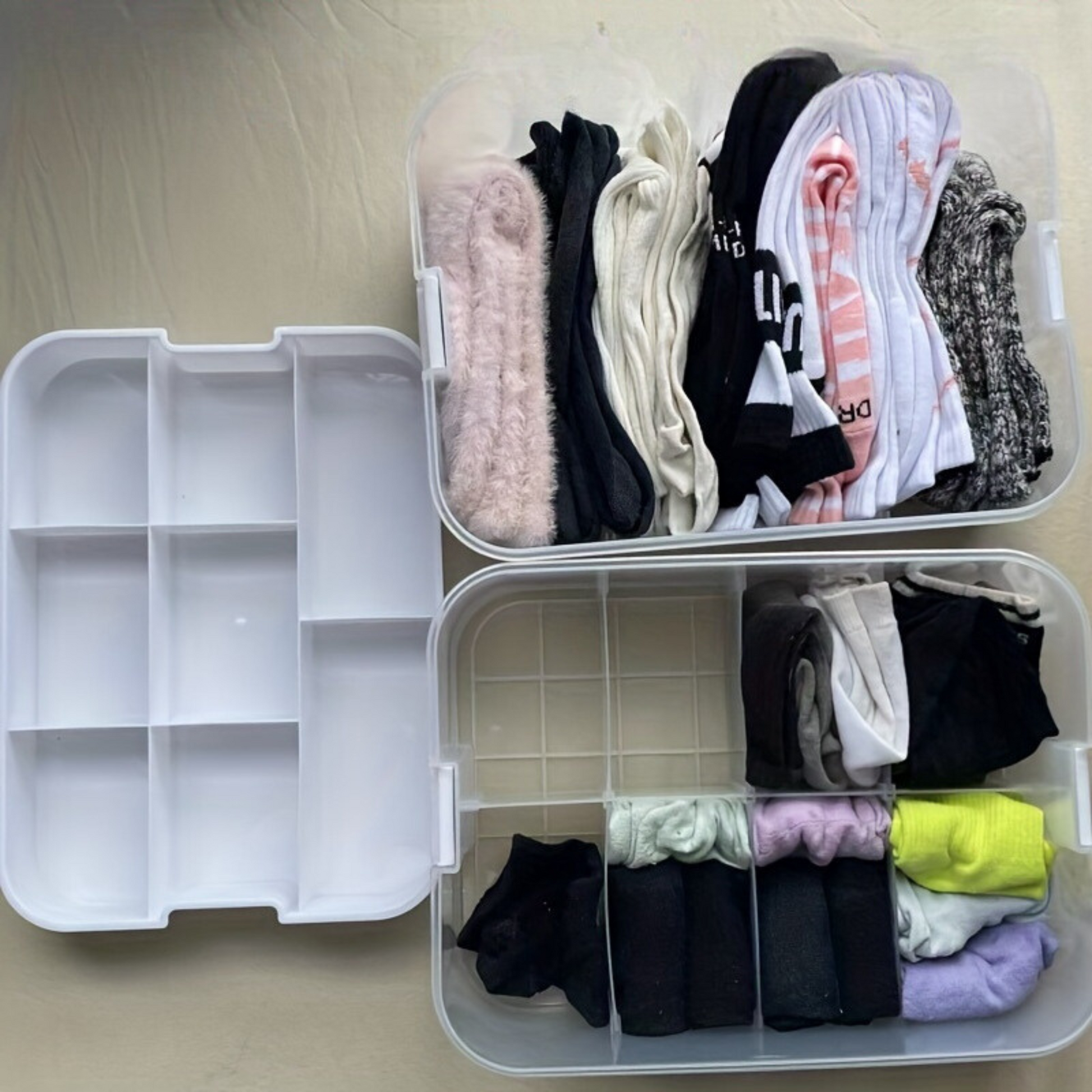 StackEase - Organizador apilable delgado para soluciones elegantes y efectivas de almacenamiento en el hogar