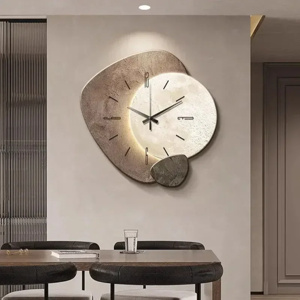 Reloj de pared moderno y minimalista con luz