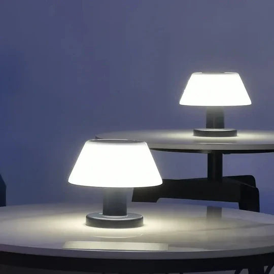 SolarLume - Lámpara de mesa solar elegante para iluminación interior y exterior